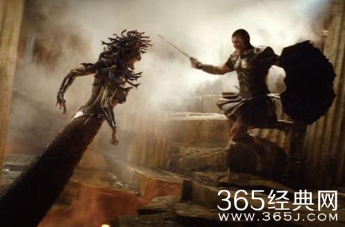 就是个水槽118：还在吐槽改编剧毁原著？其实你不知道，比起这部电影，国内的制作有多良心