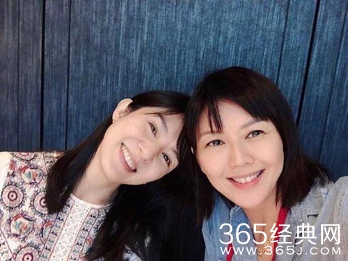 孙燕姿叫错杨采妮 她们的化解方式很有趣