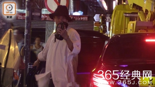 黄宗泽新恋情再添石锤