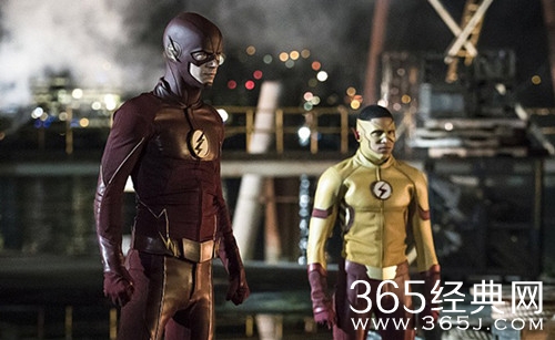 就是个水槽121：国产保护月蚁人2是看不成了，漫漫夏日，不如刷部DC漫威的漫改剧吧！