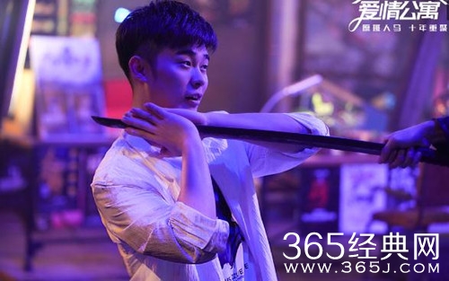 电影爱情公寓预告片变动作片，网友看懵了！