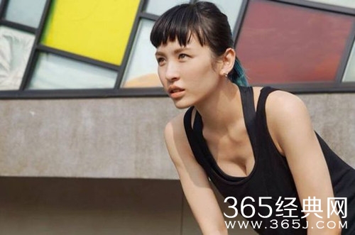 昔日的出道歌手参加《中国新歌声3》，结果导师并未转身