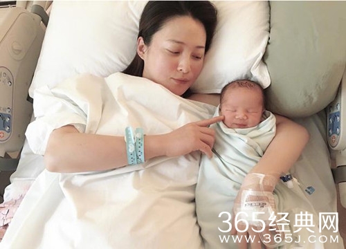 蒋勤勤曝光产子细节照