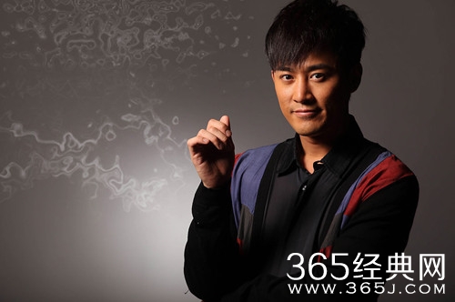 林峯同框张馨月