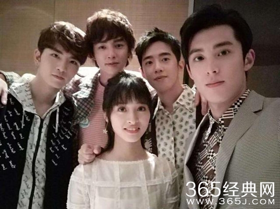 新流星花园冯美作结局是什么？疑为杉菜单身