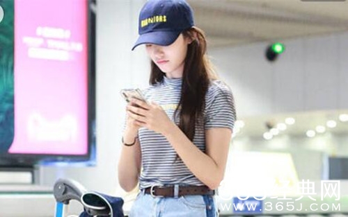 林允自曝又复胖4斤 称确实胖一点好看