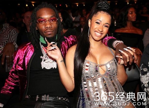 Cardi B升级当妈 老公是美国说唱组合Migos成员