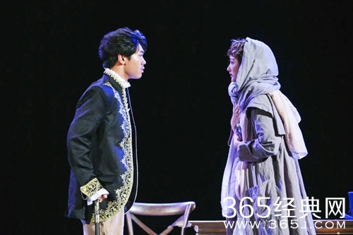 关晓彤期末汇报 挑战俄罗斯名著《复活》经典片段