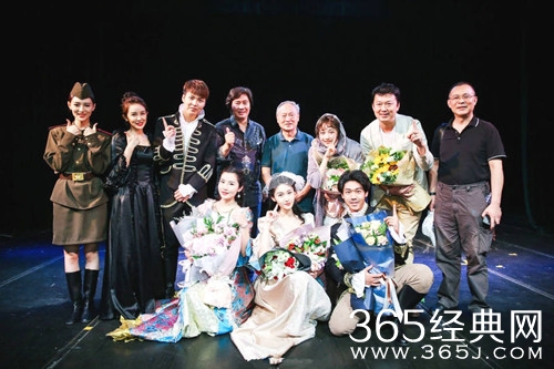 关晓彤期末汇报 挑战俄罗斯名著《复活》经典片段