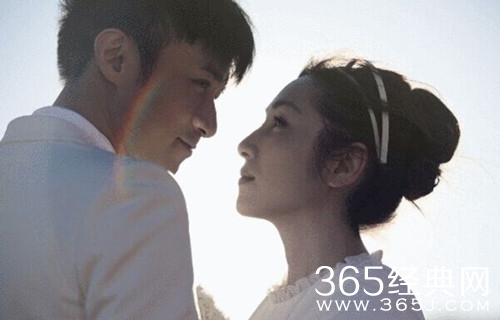 古巨基晒照庆祝结婚四周年 太太曾是其贴身助手