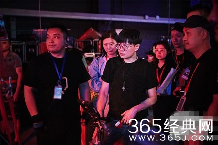 幻乐之城和易烊千玺搭档的彭宥纶是谁