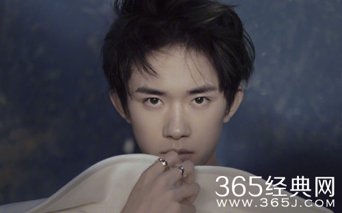 易烊千玺中戏成绩双料第一 这位少年太优秀