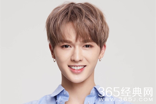 朱正廷家庭背景介绍 名副其实的富二代