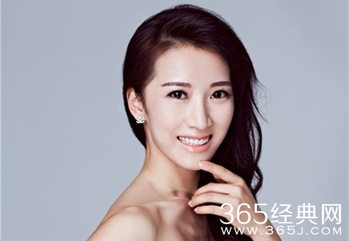 李念被儿子嫌胖 网友：明明是满脸的胶原蛋白