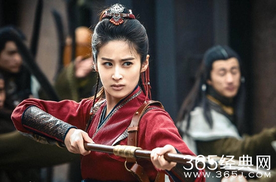 就是个水槽124期：古剑奇谭2来袭！这部剧证明比起脸，服化特效永远不是改编剧毁原著的主要因素