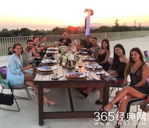 C罗 15万小费