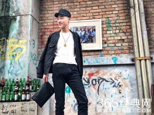 抖音听闻念阳凡懿原唱二郎，一个成熟但年轻的小伙子~