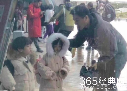 爸爸去哪儿6范丞丞毕雯珺被迫下车，粉丝不甘心