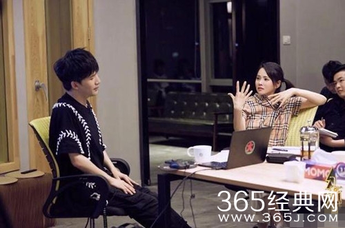 伊能静澄清与大张伟争议：尊重不深刻，但艺术也不可笑