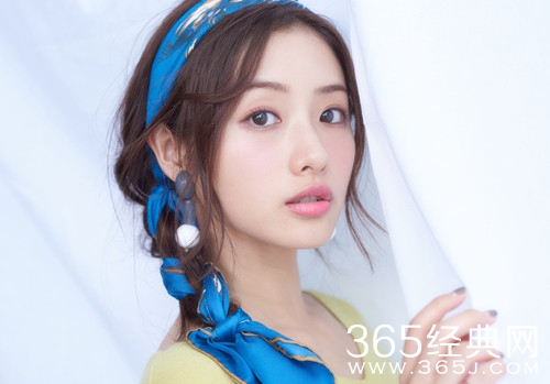 石原里美被曝与男友同居 女方所属事务所：不是事实