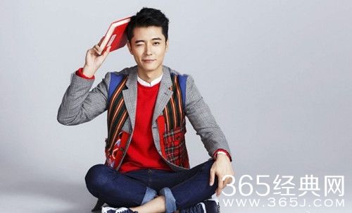 毕滢是张丹峰工作室法人 占股百分之百