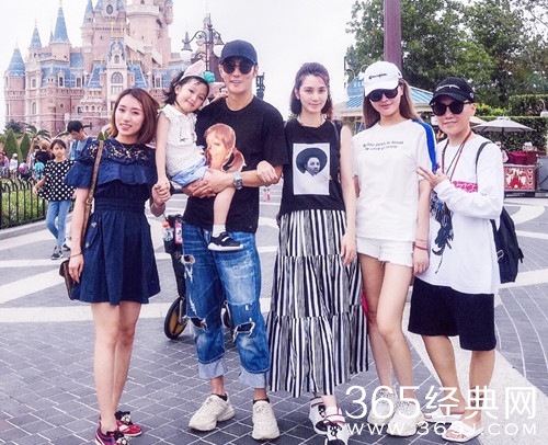 毕滢被曝是张丹峰工作室法人 工作室名字才是亮点