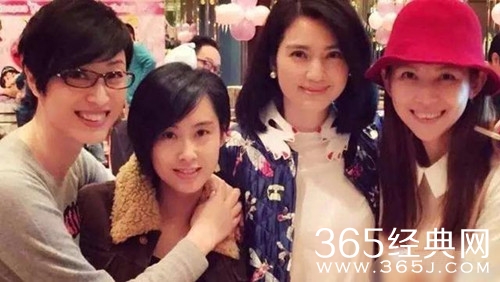 蔡少芬洪欣关系原来这么好 曾反对她和张丹峰交往