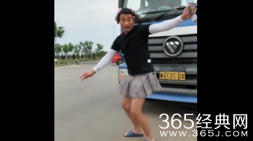 快手小莫哥，一个认真搞笑的货车司机