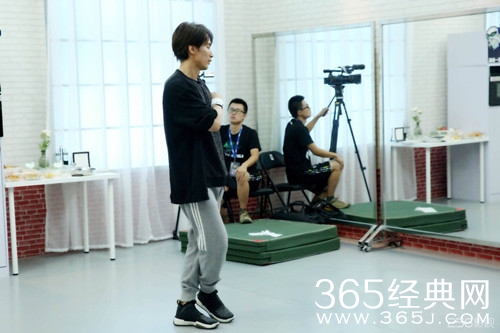 新舞林大会言承旭这期本周播出，偶像剧鼻祖来了！