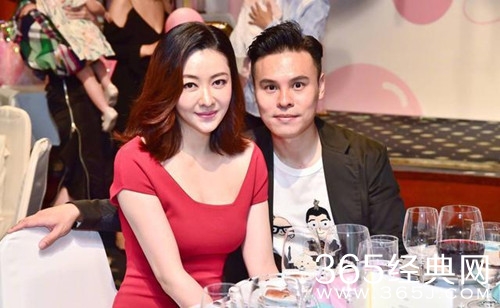 熊黛林为双胞胎女儿办百日宴 小公主名字意外曝光