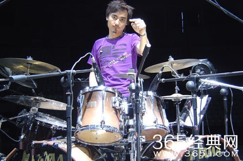 刁磊资料介绍 曾为朴树等知名歌手录制单曲