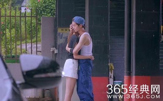甜蜜暴击阿灿是怎么死的