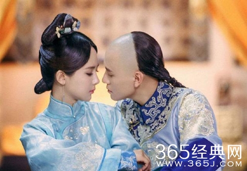 杨紫秦俊杰宣布分手 导火线是杨紫秒删的微博？