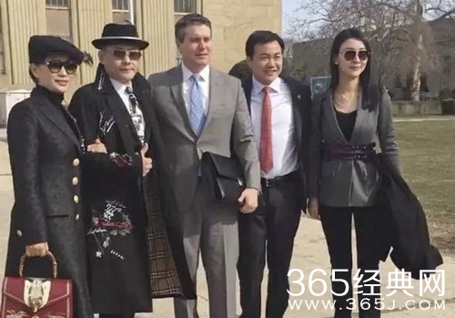 周立波开撕鄢军 竟是为帮太太出气