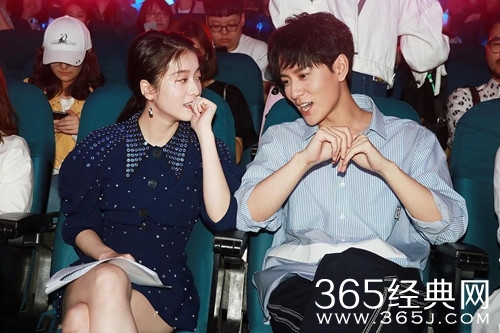 张雪迎点赞和秦俊杰暧昧视频 这波操作让人很难理解