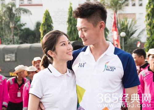 张培萌恋情公开 女友是足球美女主播张漠寒