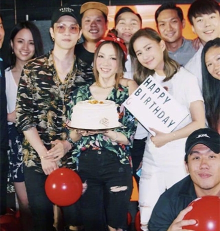 邓紫棋男友为其庆生 曾借歌词表白：好好的爱你