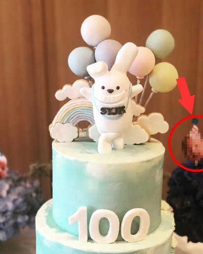 余文乐急删百日宴照片 因意外曝光了儿子正面照