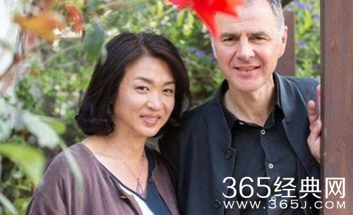 金星与老公汉斯复婚 婚纱照曝光 非常般配