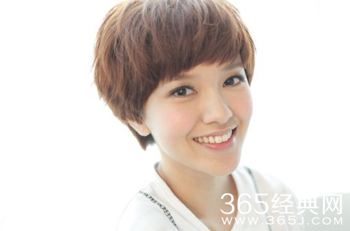 郭采洁回应整容传闻：没有整形、微调都没有