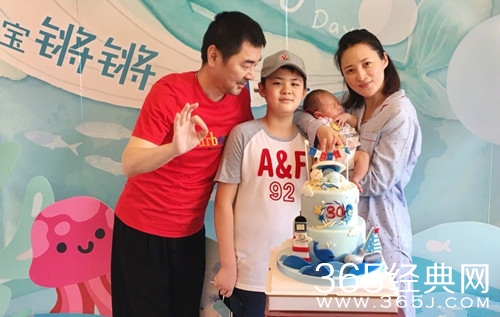 蒋勤勤力挺陈建斌 言辞之间幸福满满 令人羡慕