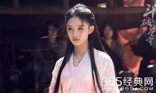 斗破苍穹的女主角是谁？削减只剩一个