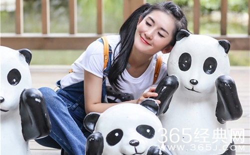 谢娜生病入院 高强度工作导致身体抱恙