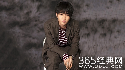 华晨宇取关天娱疑似解约 经纪人两字回应