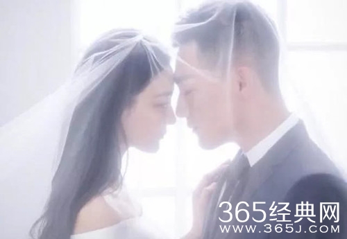 张馨予伴娘团曝光 没想到竟有她