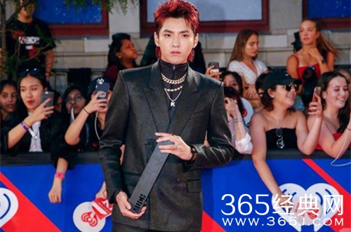 吴亦凡获北美权威音乐奖 实力得到业内认可