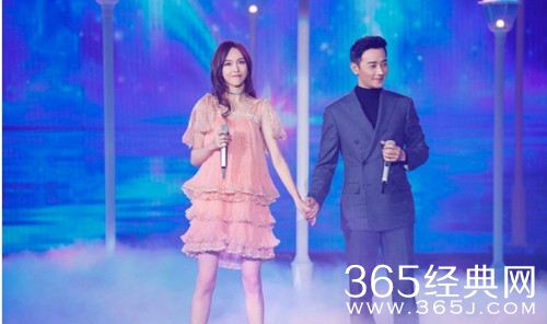 唐嫣罗晋被爆正在筹备婚礼 将在年底完婚？