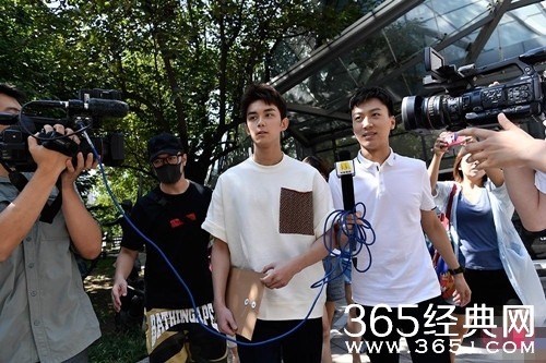 吴磊新生代表发言：不忘初心，刻苦钻研