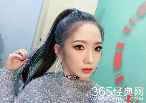 孟美岐回应忘词：虽有遗憾，以后会用更好的舞台回馈大家