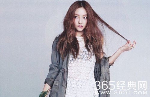 具荷拉被曝服药自杀 所属社：因睡眠问题接受治疗